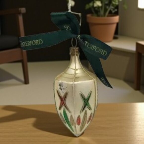 Waterford Ltd Series Nostalgic Collection Ornament Diamond Cut Cone - Picture 3 of 7